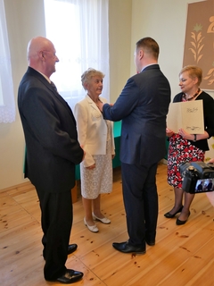 Mini c08b4d33 c146 4849 9ea5 c1a78cedf1f5