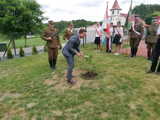 Mini 170e8a75 1bb4 4c44 a4aa bf651c66bc2e