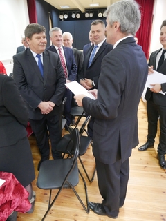 Mini da567117 3d77 40c8 81a5 5ab7e0560ef2