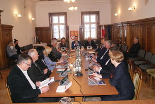 Mini 204d9498 9a71 499c 9414 e04408845759