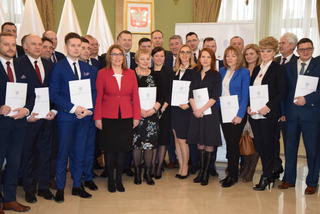 Mini ee36e2b6 e7c2 49bc 93fa 8a0e0bc15782