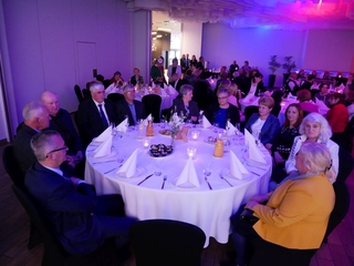 Mini 43e5fb4e 7a60 4463 b186 81bfebb6b4dd