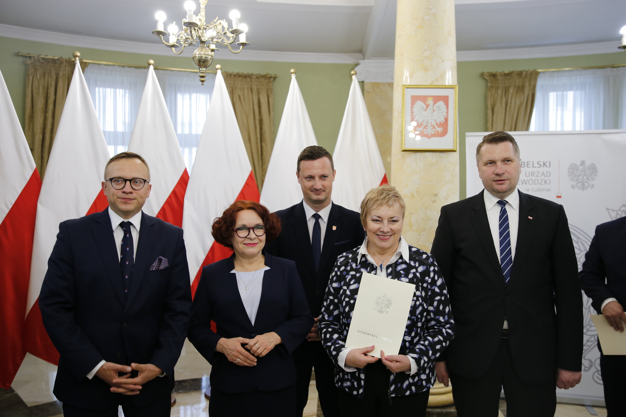 C6635321 b45c 4c89 9354 52cd783048f2