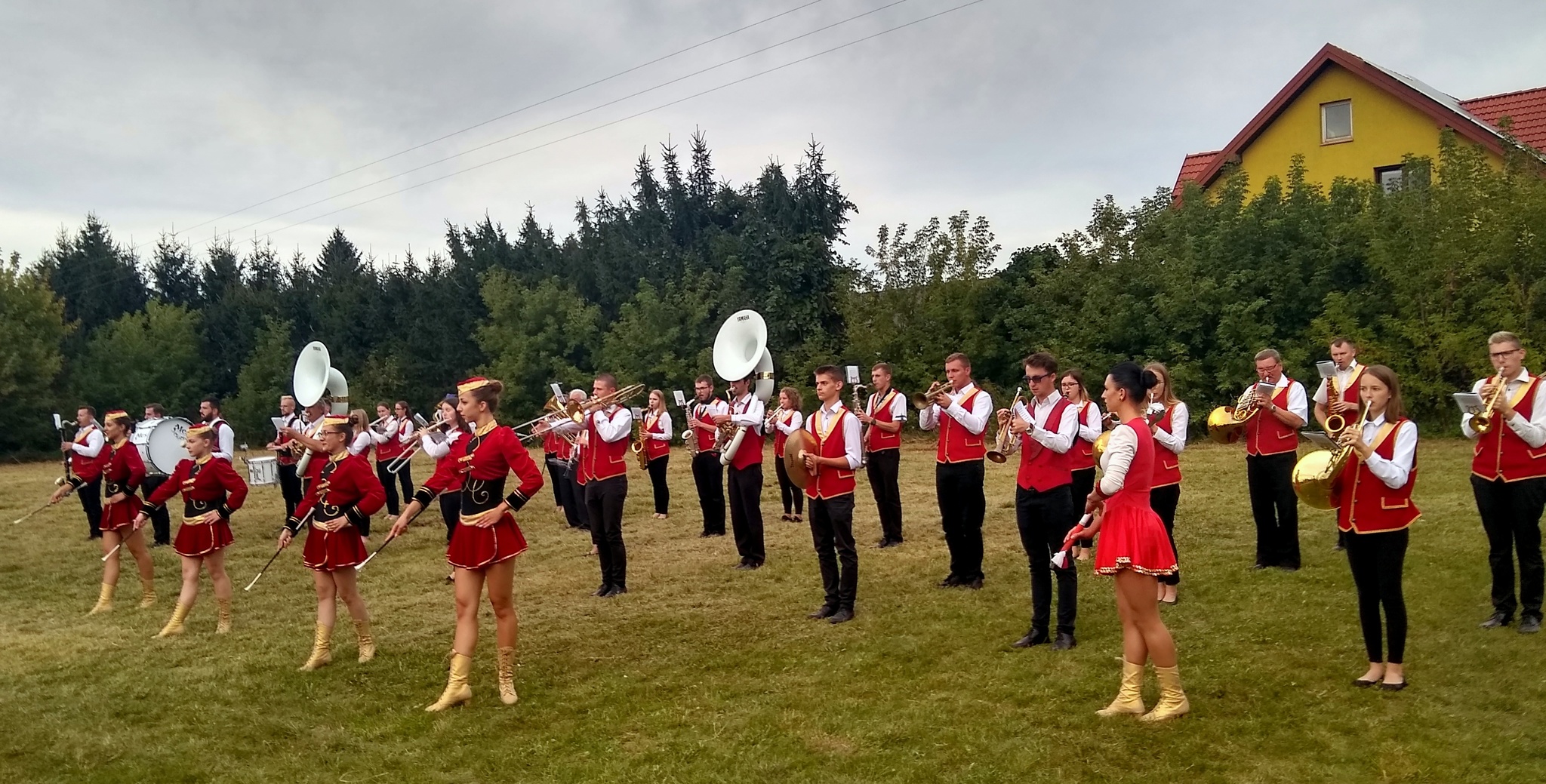 02464228 ab7c 4c3b 84ff 4a3a85ee4805