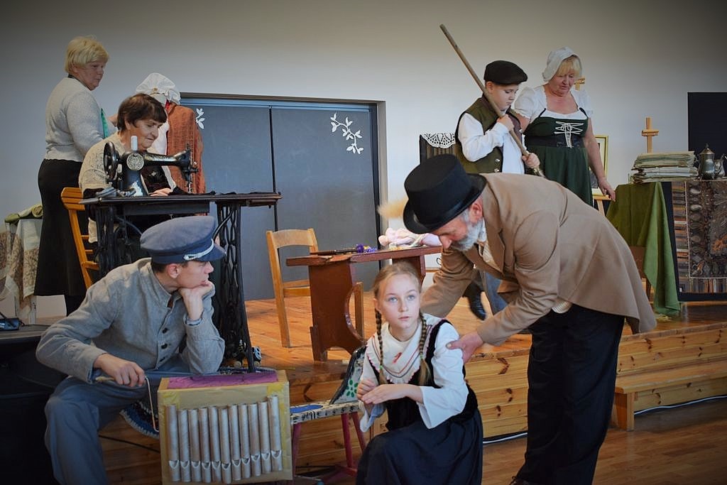 42564699 9c08 43aa 8239 e2ad04fb1b21