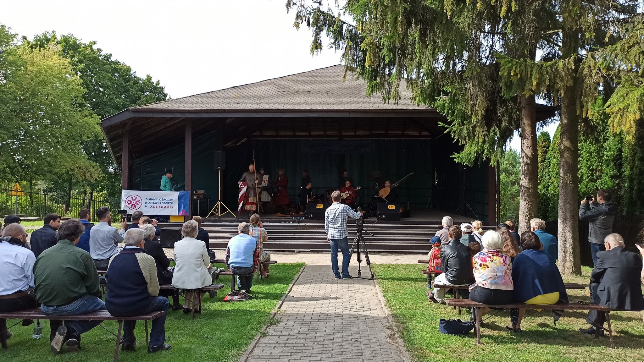 31e65598 7357 4a70 aac2 2752b898c9f8