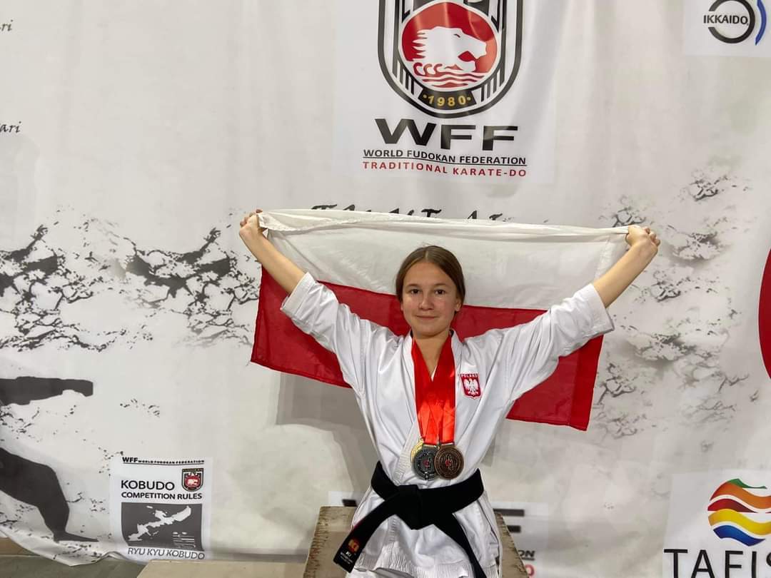 5b0d8190 9e70 444e 8dd5 4bd326fb0639