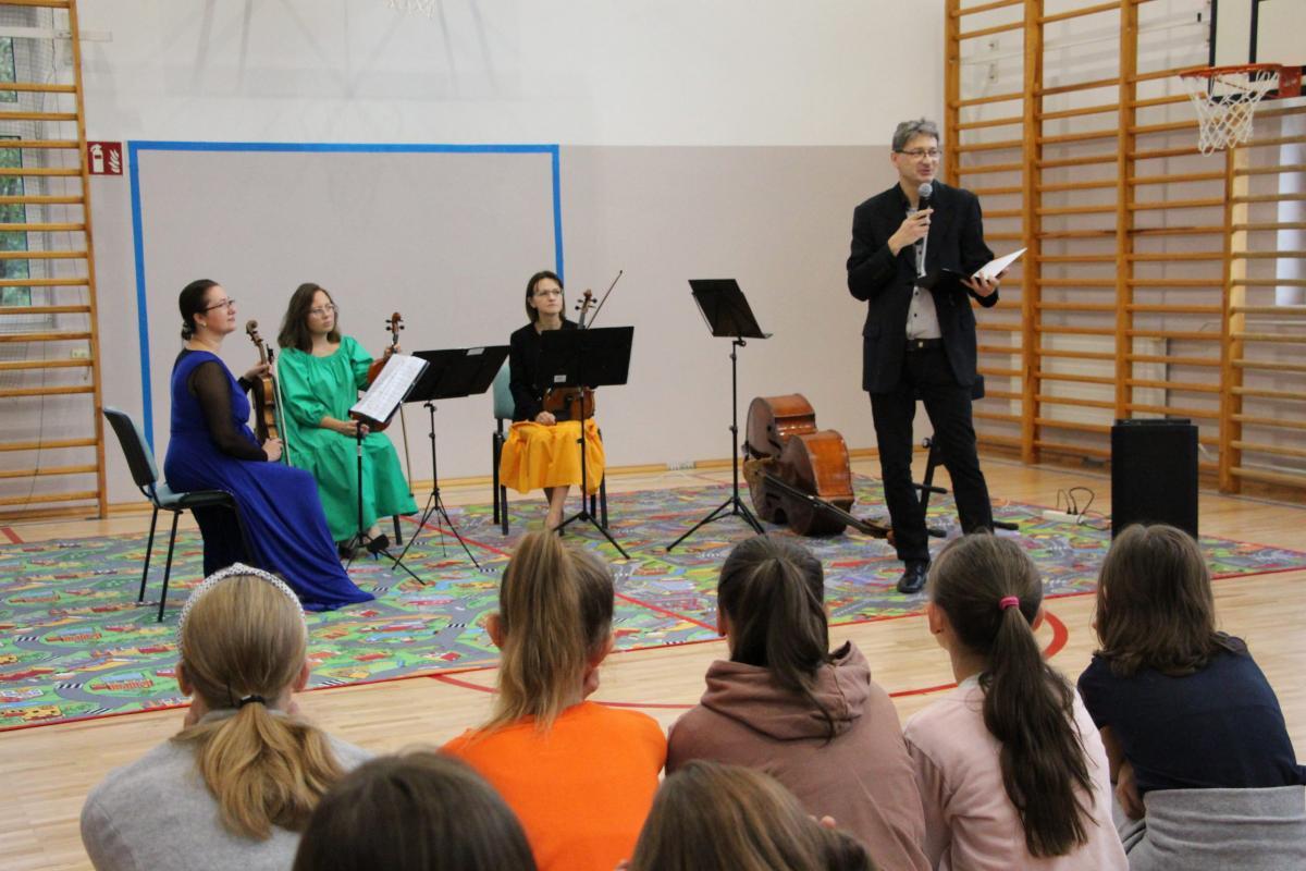 8a32c067 d3f5 4df2 b8dd 0dcffc426b33