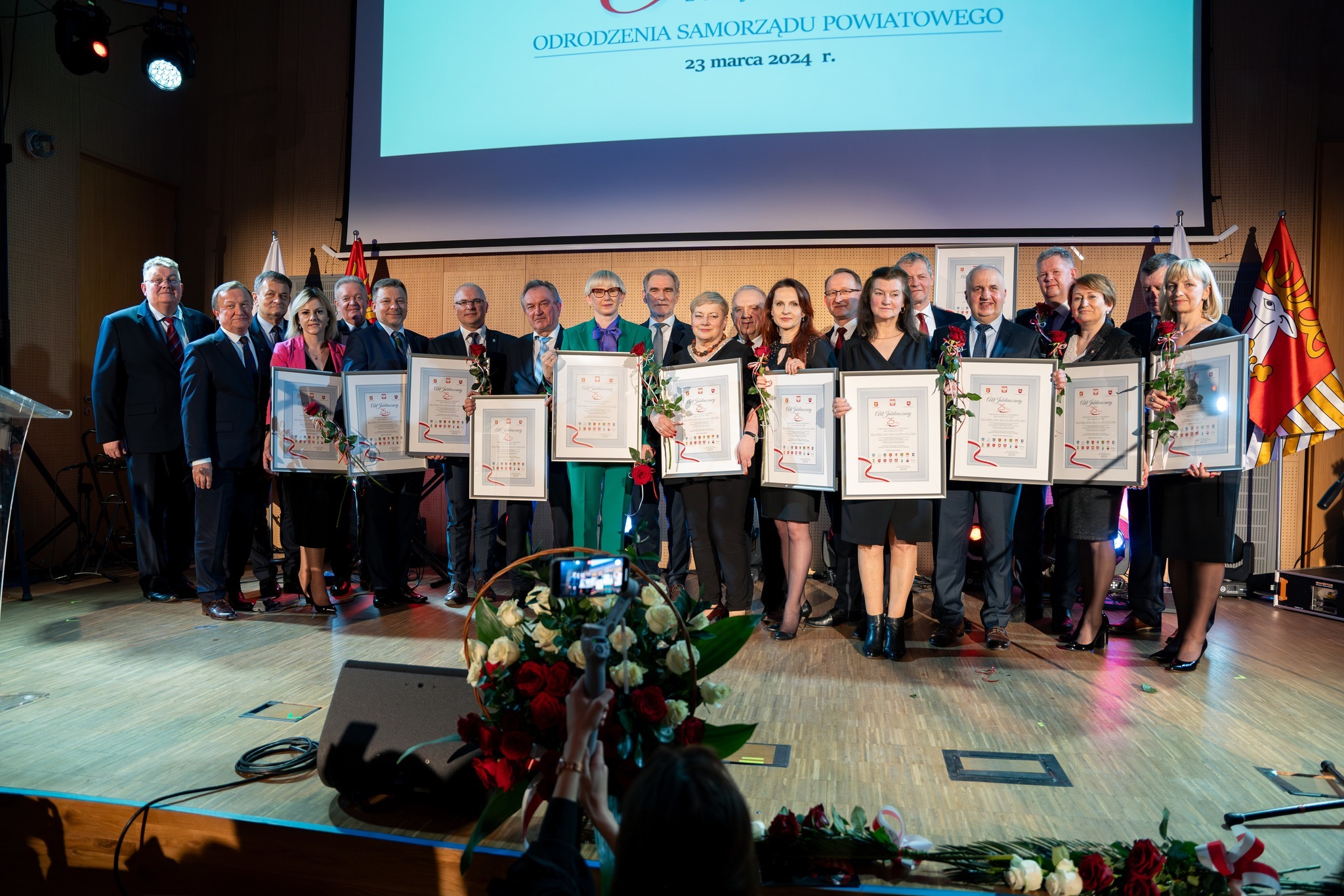 4c356d24 6738 4fb0 a80d 4bad2a0954a8