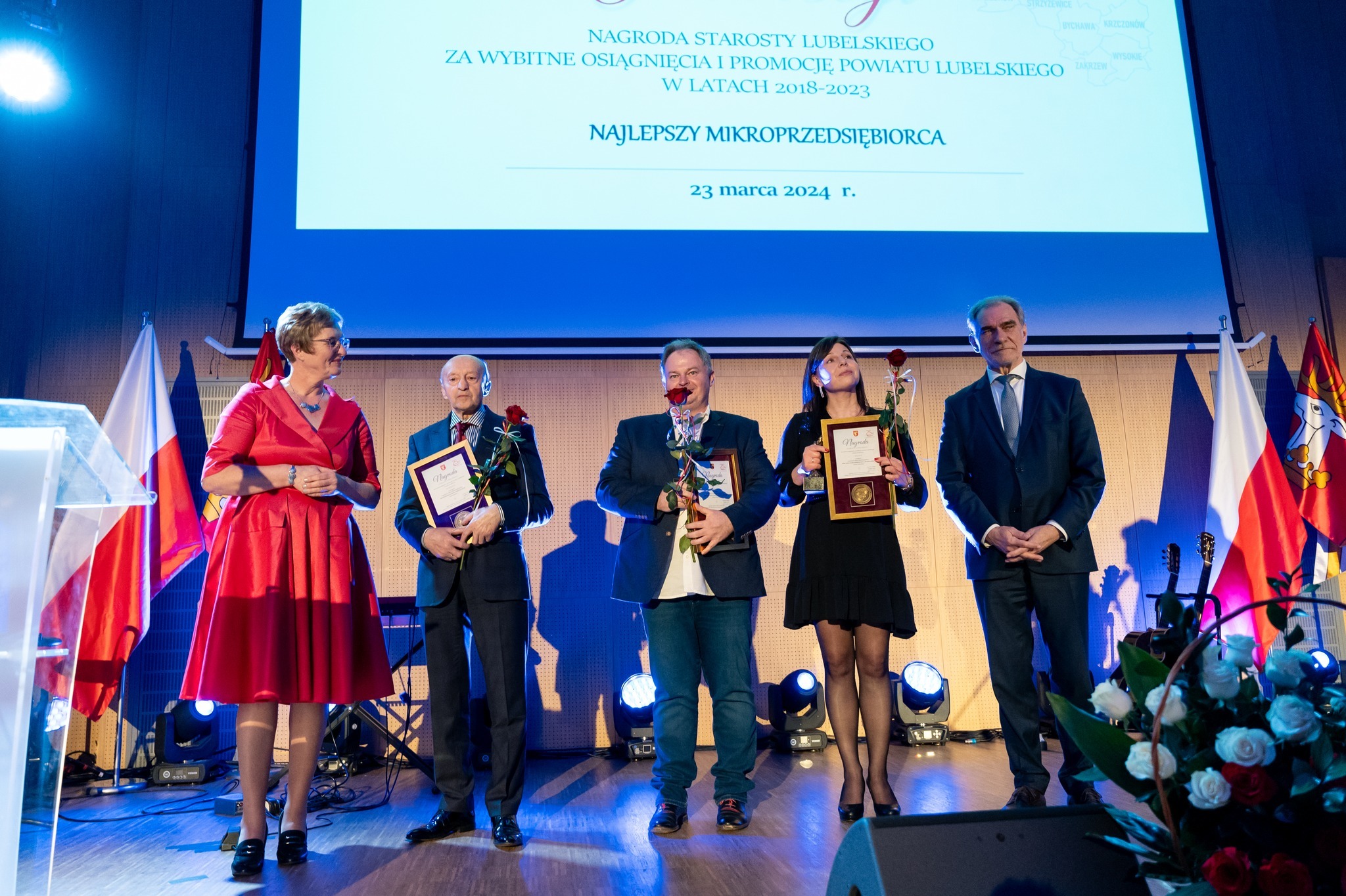 7f4bd8fe 0928 4732 8cab 7d1ef02ac7ea