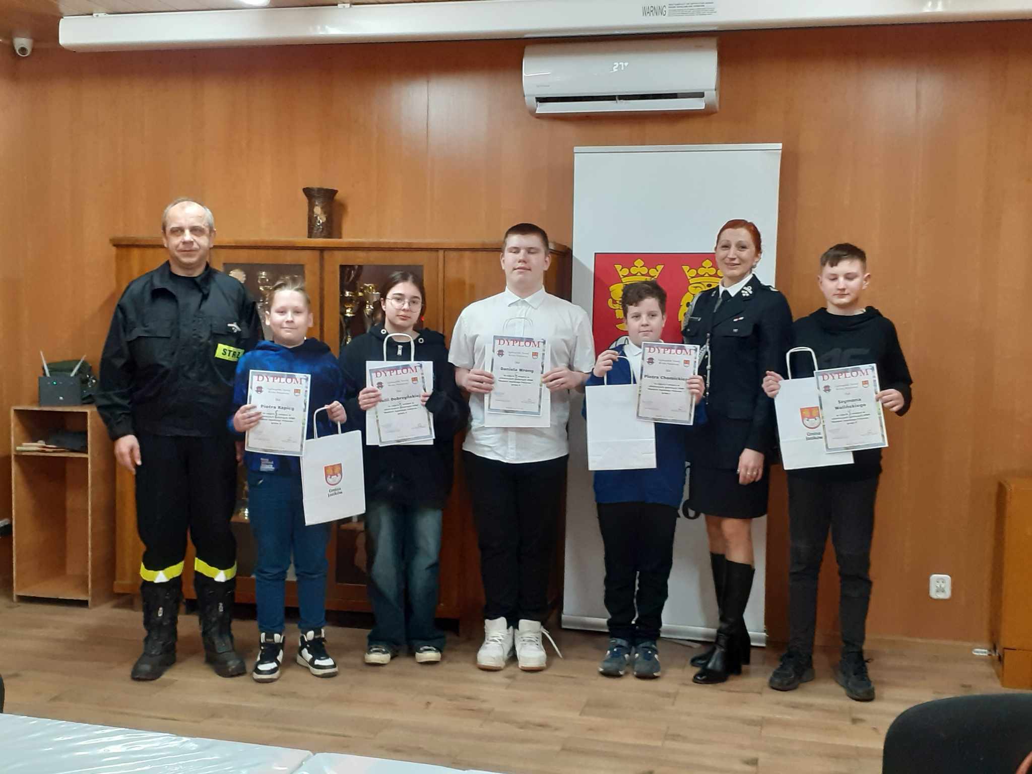 798a2448 a183 4aff 8acd a9eae7f2c9d4