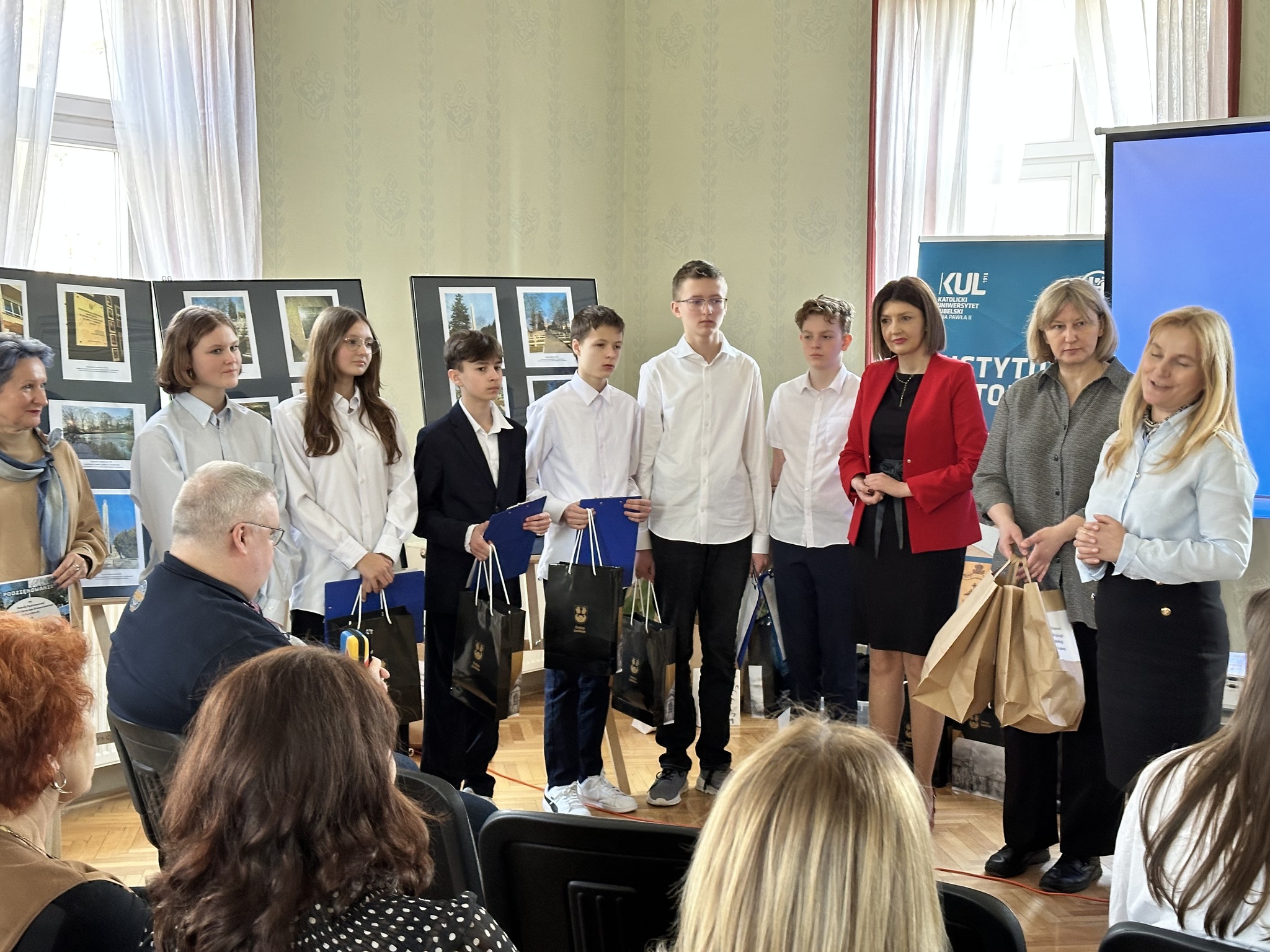 184ce63f d49b 4b7d ac87 b748cec69b45