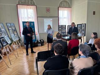 Mini eac68392 9536 4aee 8612 3680ed8ca0cb