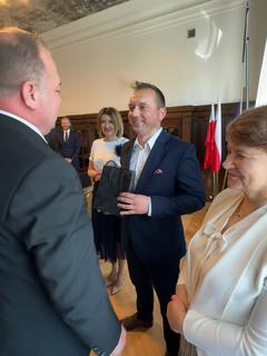 Mini 3766b9a8 d97f 49ed a6c3 695fb0e35052