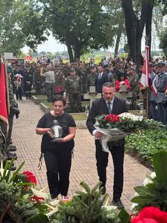 Mini e59df994 7dfc 40fb 88c4 bedaf9d7cdfa