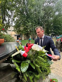 Mini 4b7cbedd a648 4a82 8329 811c5588e664