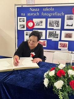 Mini 103eee1b 6793 46d3 b9e6 bdbf5e11c48b