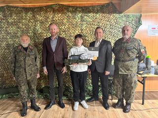 Mini deef2a4e f6ee 4c2e 83c3 075ba938c5d8