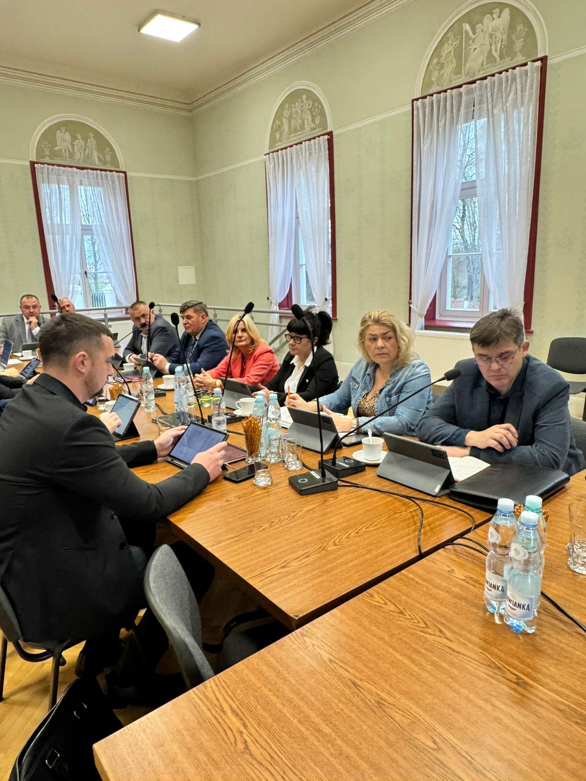 Relacja z  XX sesji  Rady Gminy Jastków