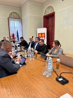 Mini 3f8cb703 5637 4b2f 8e87 ccf32c964e61