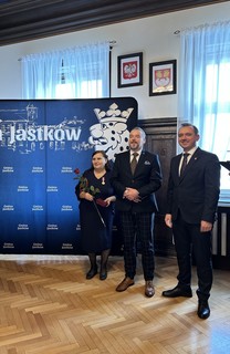 Mini 1fb83970 bd59 424a 9d3e 7f8a749bc4a6